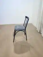 Chaise métal Antique – Image 2