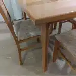 Table de salle à manger en Bois Massif Carrée + 4 chaises – Image 5