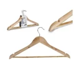 Lot de 3 cintres en bois – Image 5